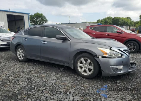 2014 Nissan Altima 2.5 z USA, uszkodzony, nr VIN 1N4AL3AP8EN358746